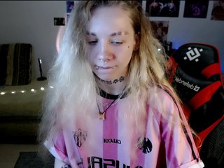 Nica-Kawaii Porn Show