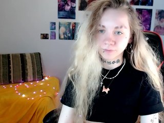 Nica-Kawaii Porn Show