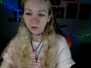 Nica-Kawaii Porn Show
