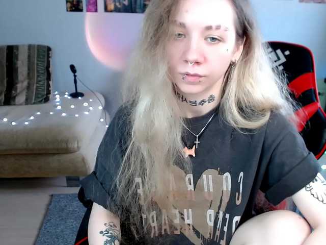 Nica-Kawaii live cam on BongaCams