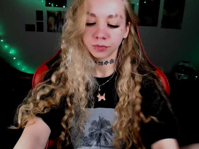 Nica-Kawaii live cam on BongaCams