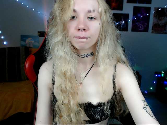 Nica-Kawaii live webcam show