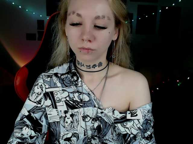 Nica-Kawaii live cam on BongaCams