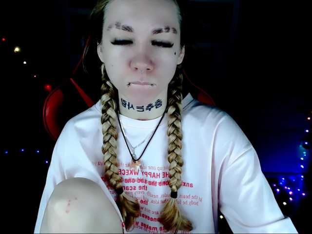 Nica-Kawaii live cam on BongaCams