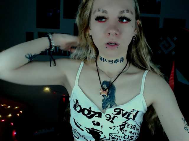 Nica-Kawaii, live now on BongaCams
