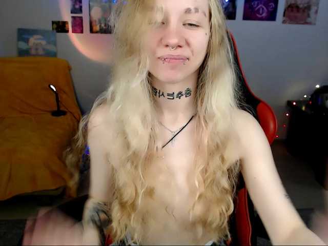 Nica-Kawaii live webcam show