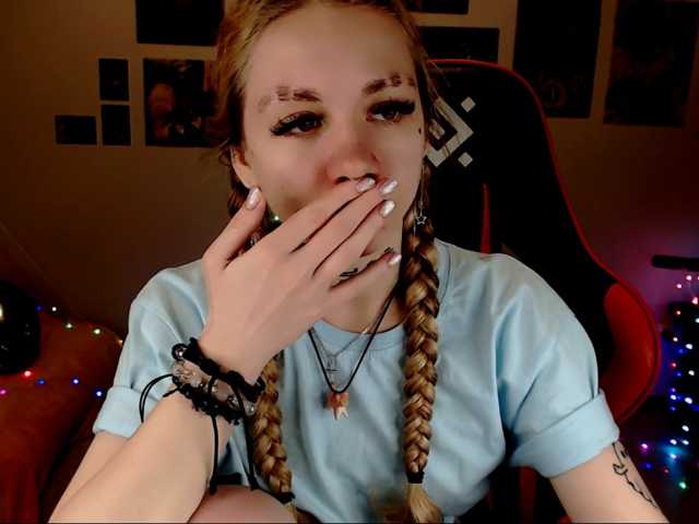 Nica-Kawaii live cam on BongaCams