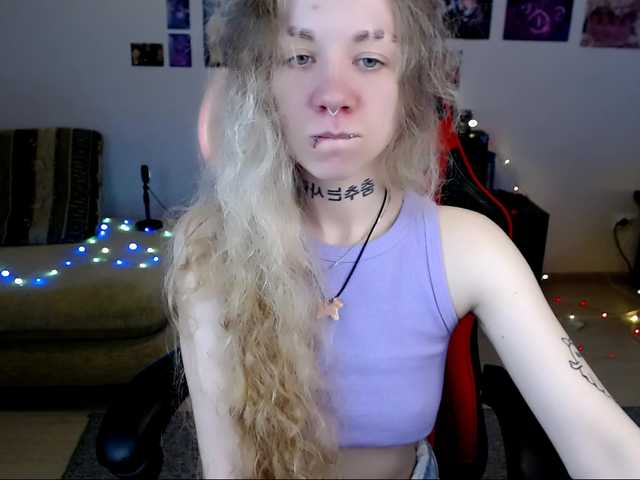 Nica-Kawaii live cam on BongaCams