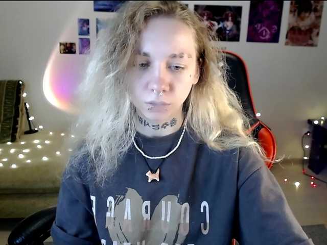 Nica-Kawaii live cam on BongaCams