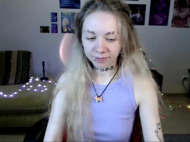 Nica-Kawaii live cam on BongaCams