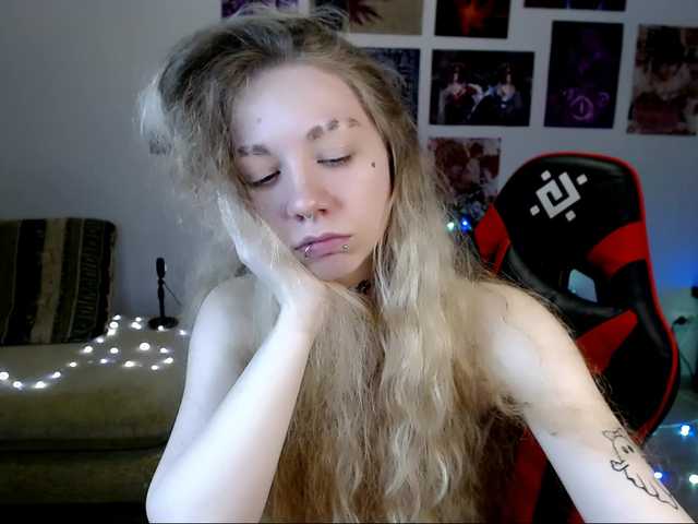Nica-Kawaii live cam on BongaCams