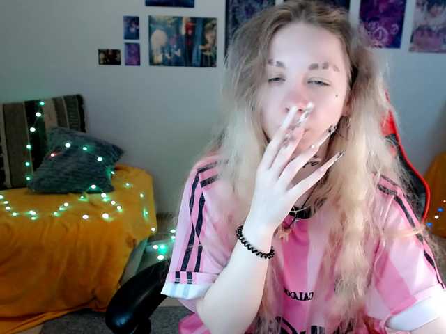 Nica-Kawaii live cam on BongaCams