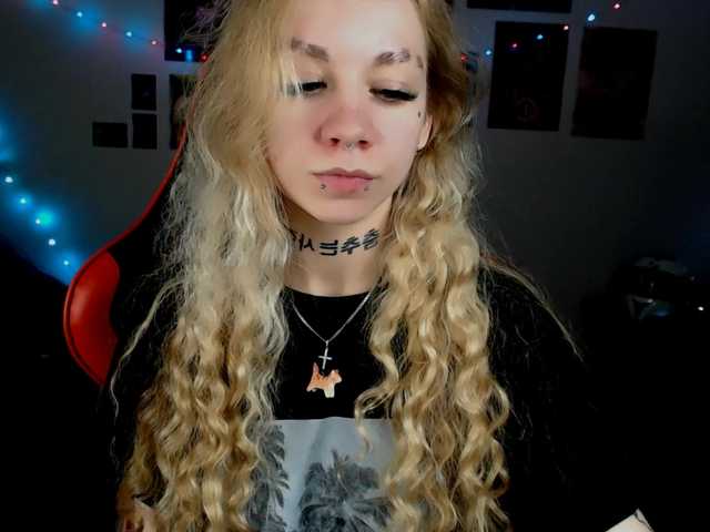 Nica-Kawaii live cam on BongaCams