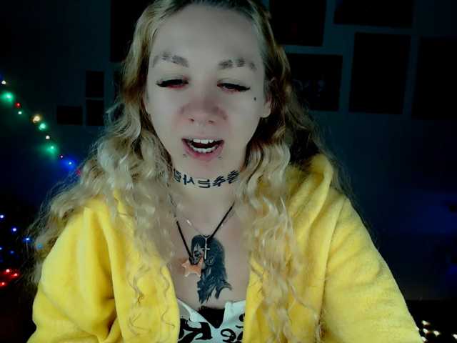Nica-Kawaii live cam preview
