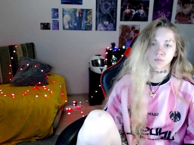 Nica-Kawaii live cam on BongaCams