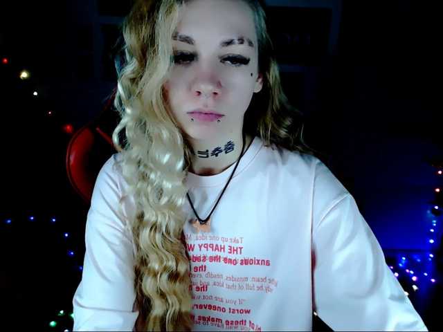 Nica-Kawaii live cam on BongaCams