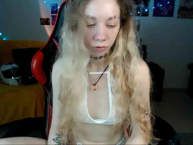 Nica-Kawaii Sex Cam Show