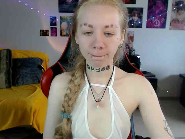 Nica-Kawaii Sex Cam Show