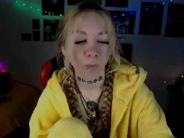 Nica-Kawaii webcam