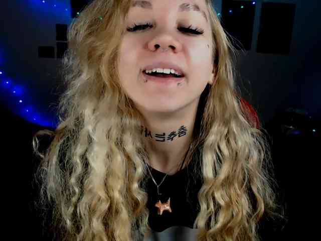 Nica-Kawaii webcam