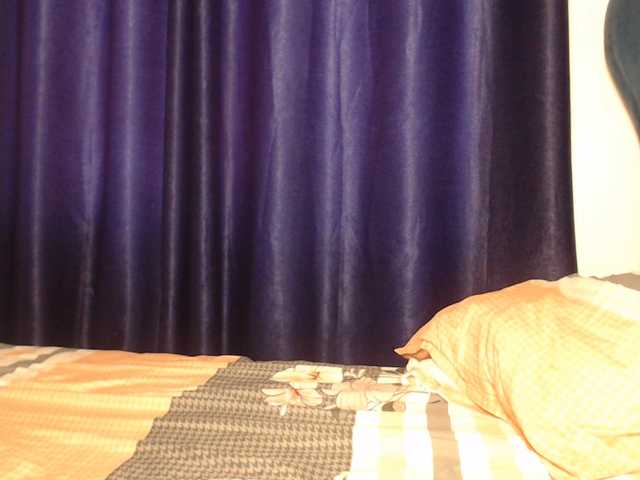 Goddessoftara live cam on BongaCams