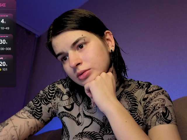 lololozhechka's BongaCams show and profile