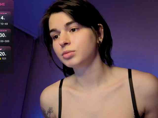 lololozhechka webcam