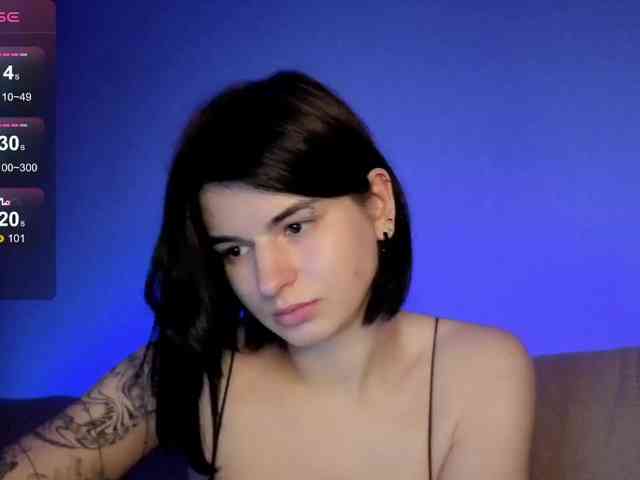 lololozhechka webcam