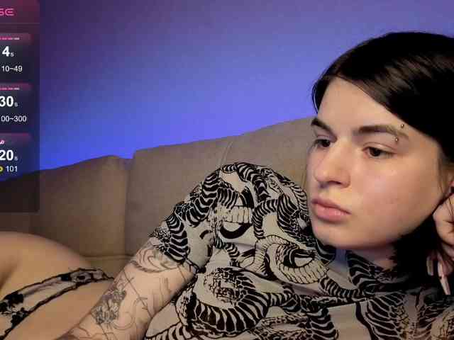 lololozhechka webcam