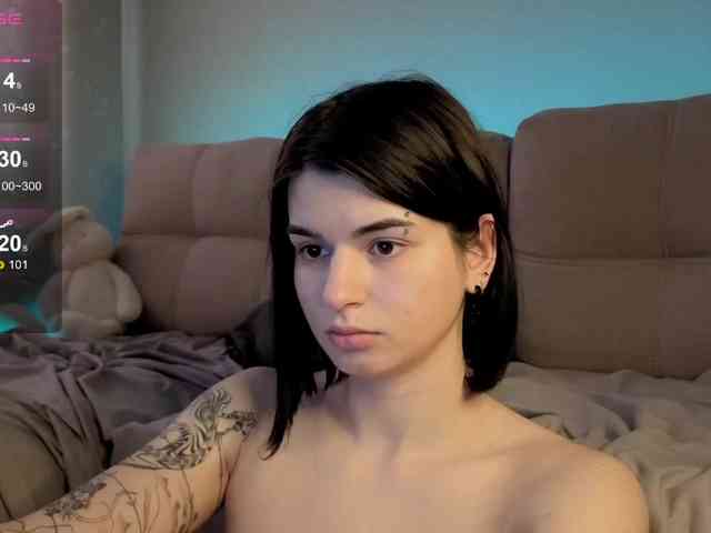 lololozhechka Live Webcam on BongaCams