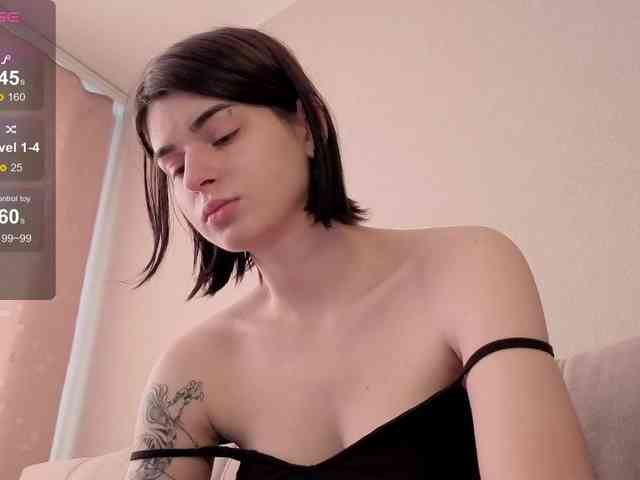 lololozhechka webcam