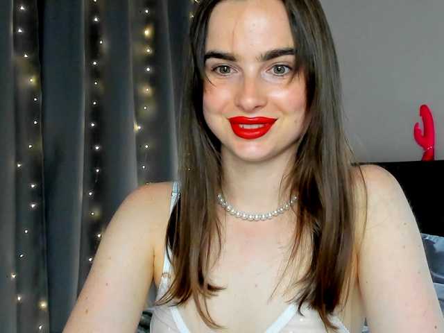 megannfox3 live cam on BongaCams
