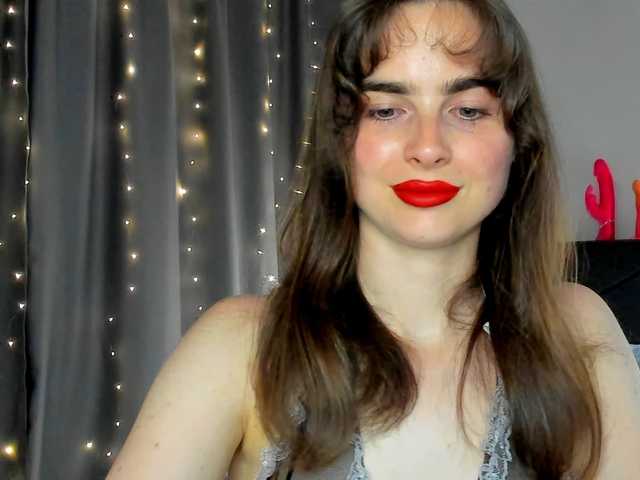 megannfox3 live cam on BongaCams
