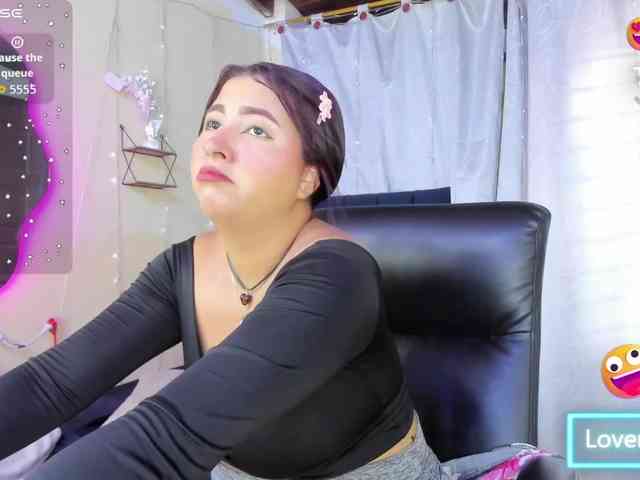 SamaraMaalouf webcam