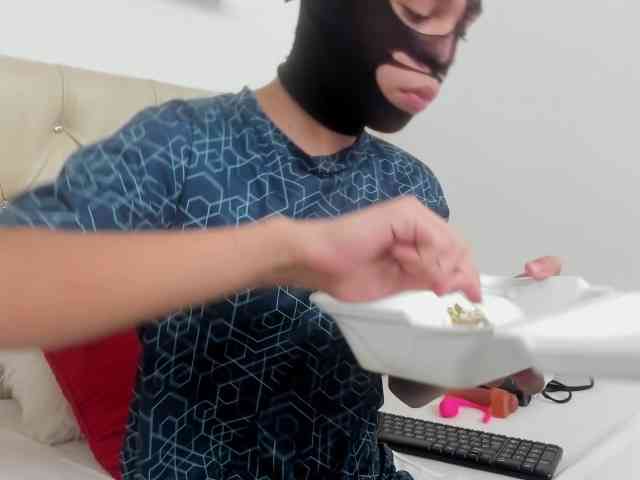 LunaGlow Live Webcam on BongaCams