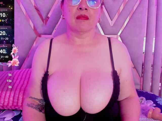 agata-ruizz