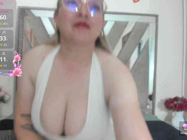 agata-ruizz webcam