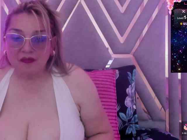 agata-ruizz webcam