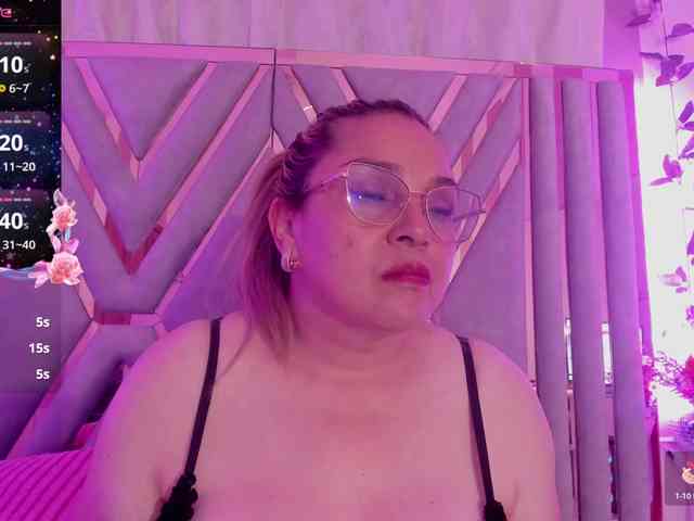 agata-ruizz