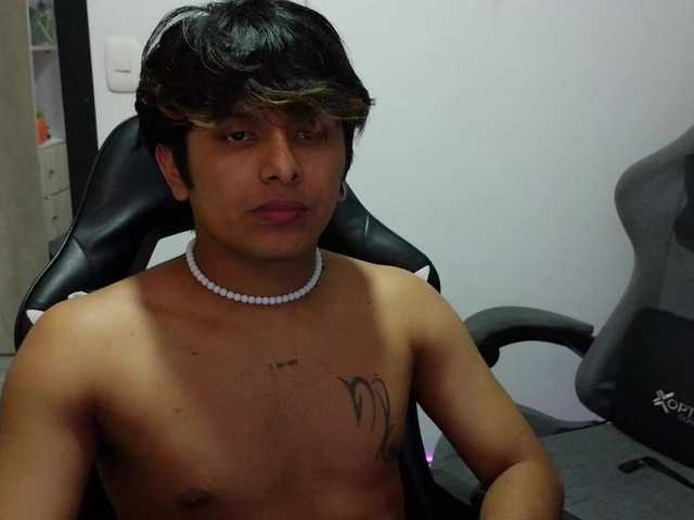 dannyfans live webcam show