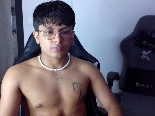 dannyfans live cam