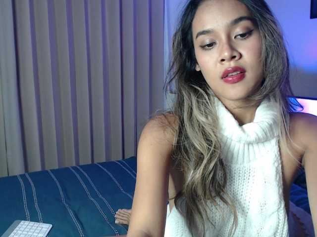 lilypeachxx live cam on BongaCams