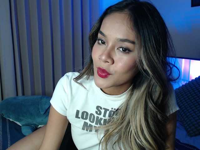lilypeachxx live cam on BongaCams