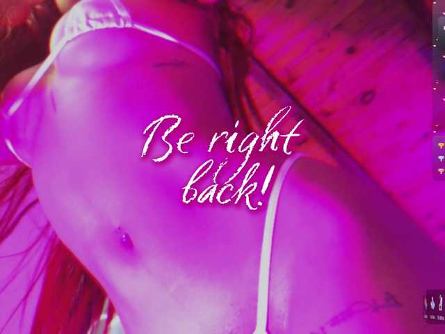 LiaVarel live cam on BongaCams