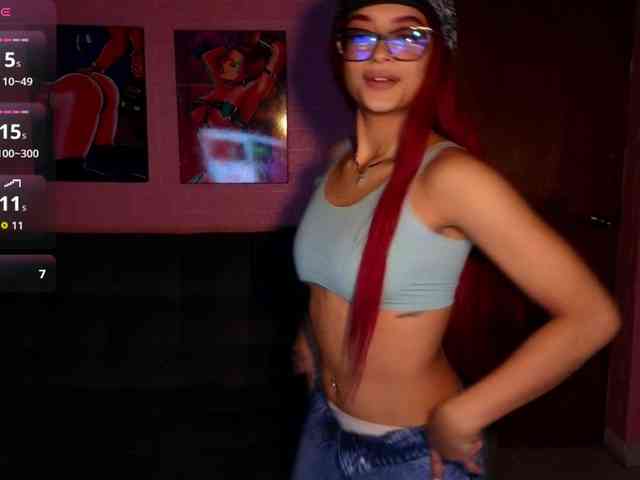 LiaVarel Live Webcam on BongaCams