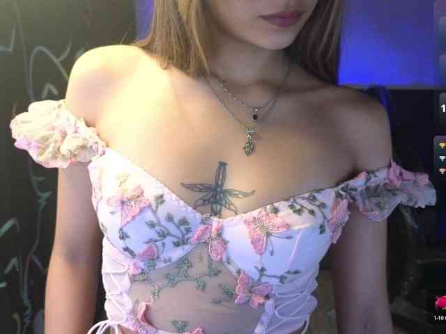 lia_varel webcam