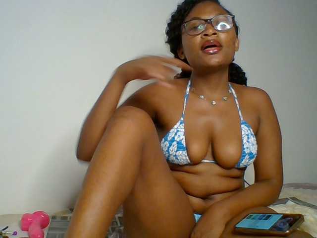 SassyAngels live cam preview