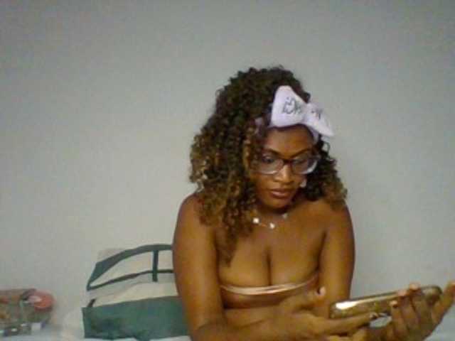 SassyAngels live webcam show