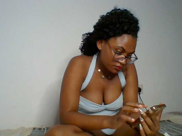 SassyAngels live cam preview