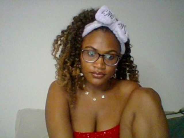 SassyAngels live webcam show